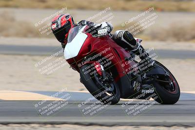 media/Mar-13-2022-SoCal Trackdays (Sun) [[112cf61d7e]]/Turn 15 (1125am)/